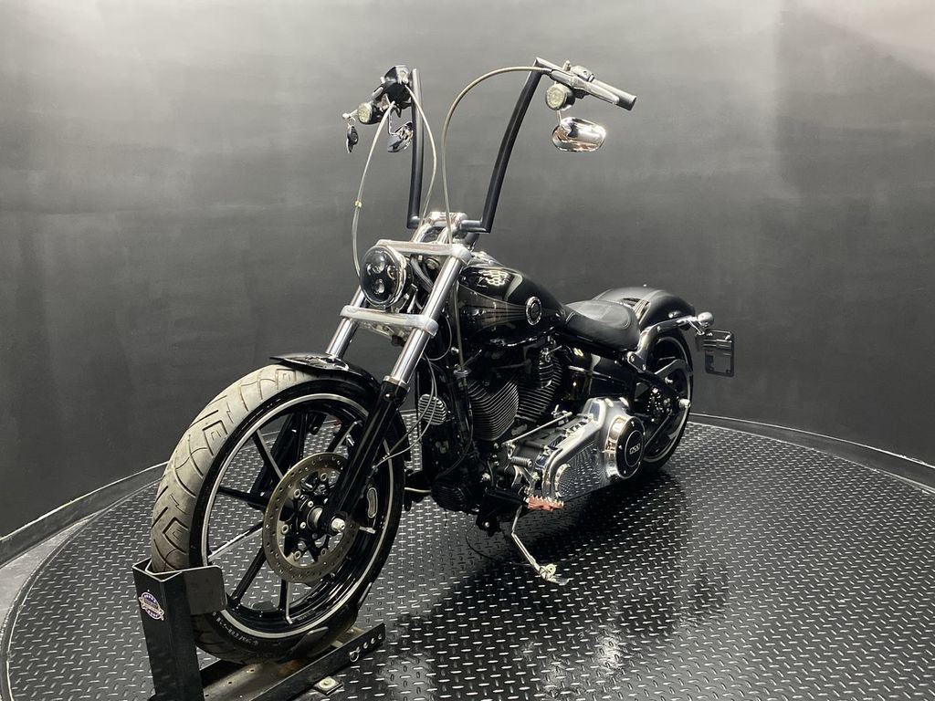 Softail® Breakout®