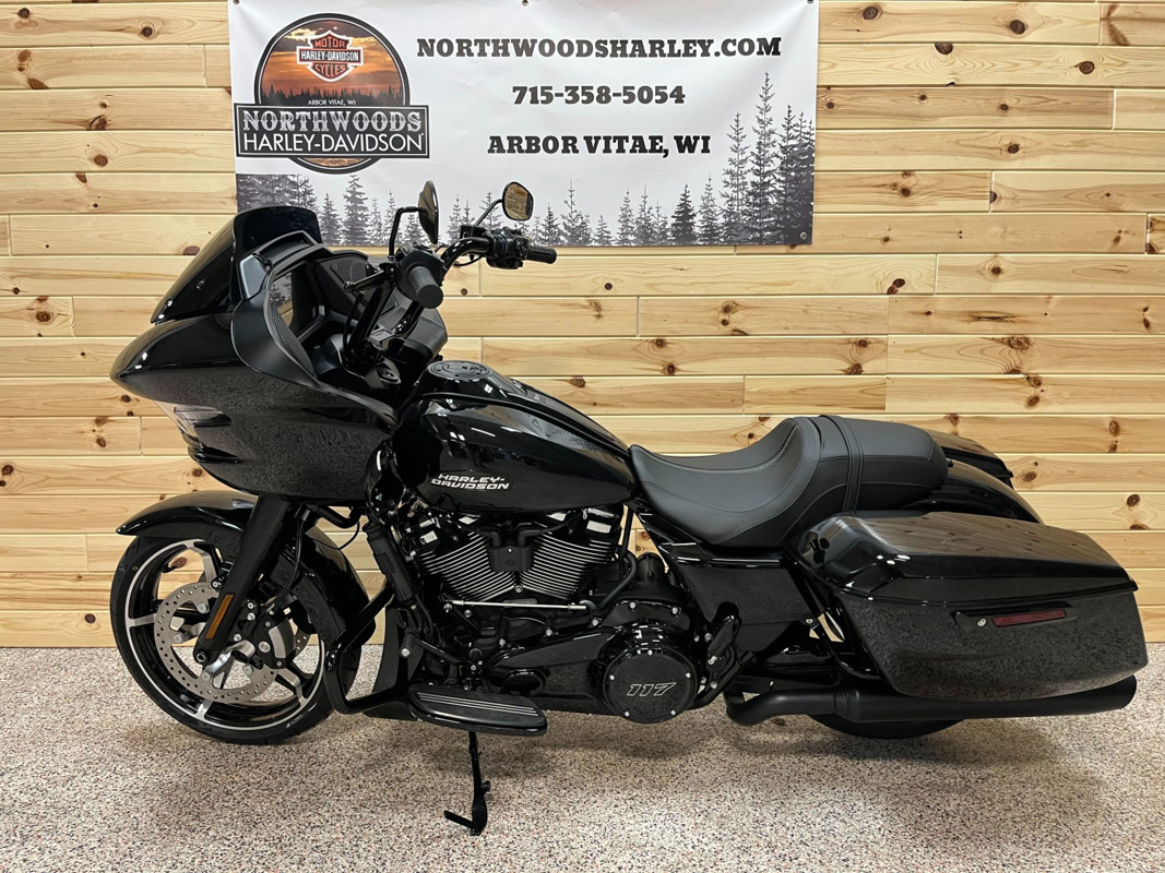 Road Glide®