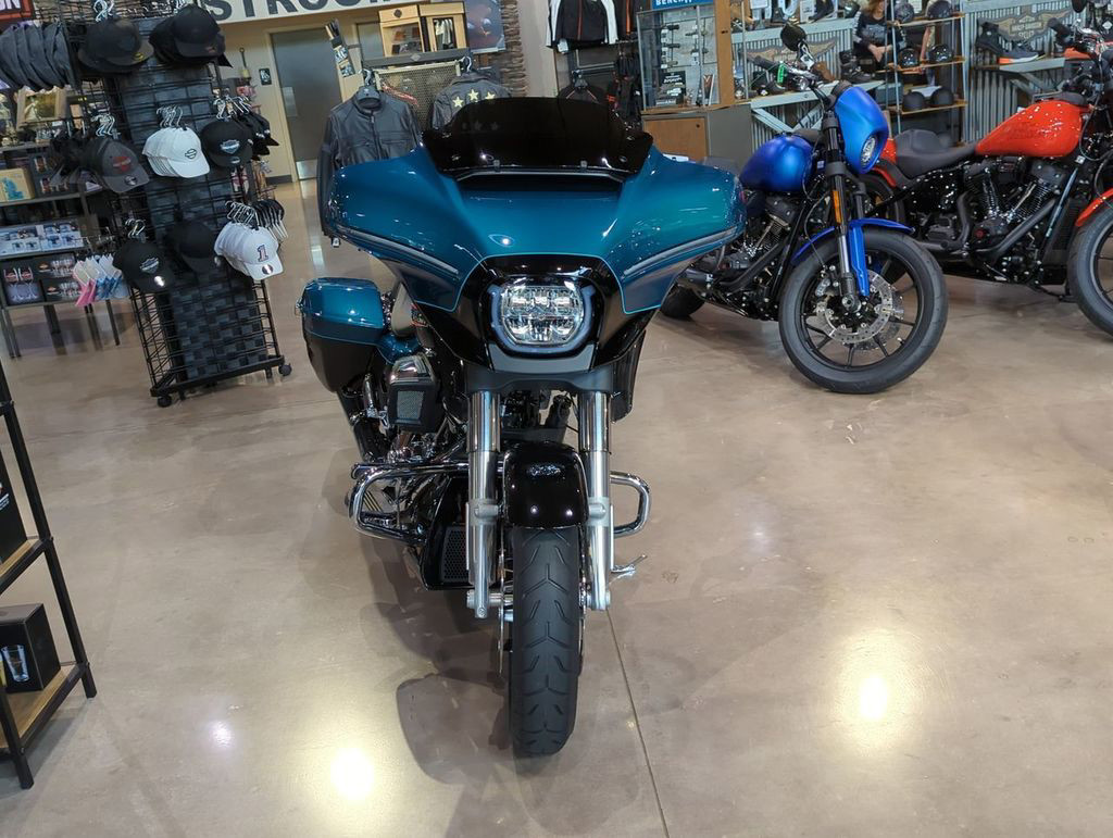 Street Glide®