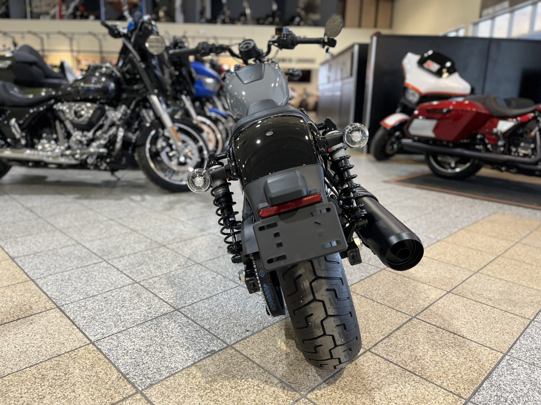 Nightster