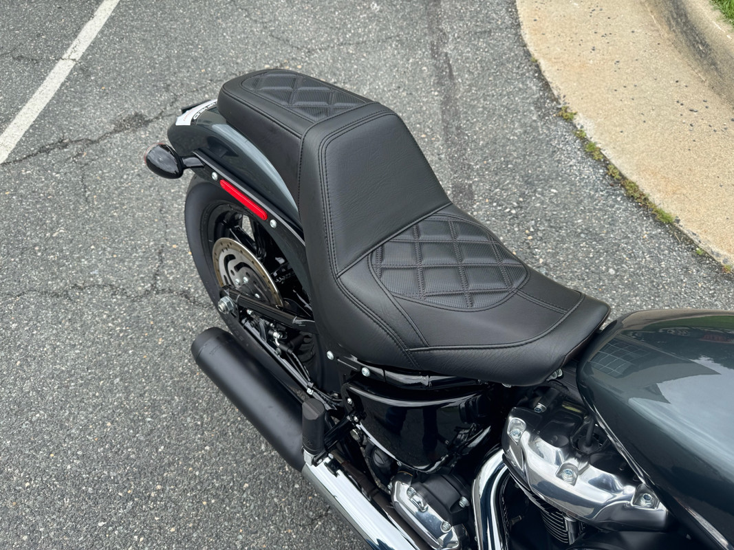 Street Bob®
