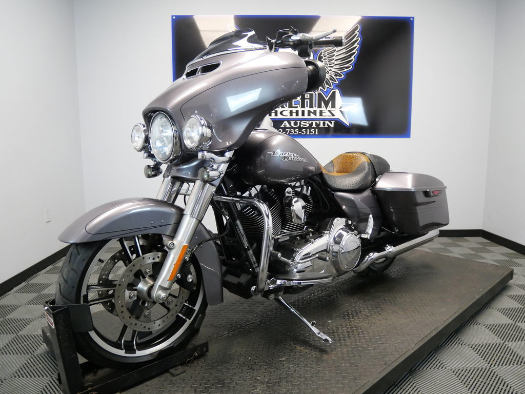 Street Glide® Special