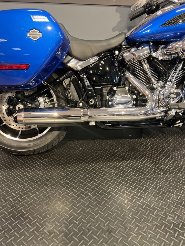 Low Rider® ST