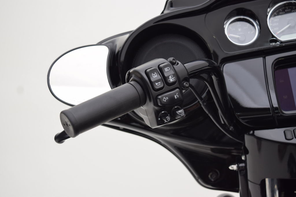 Street Glide® ST