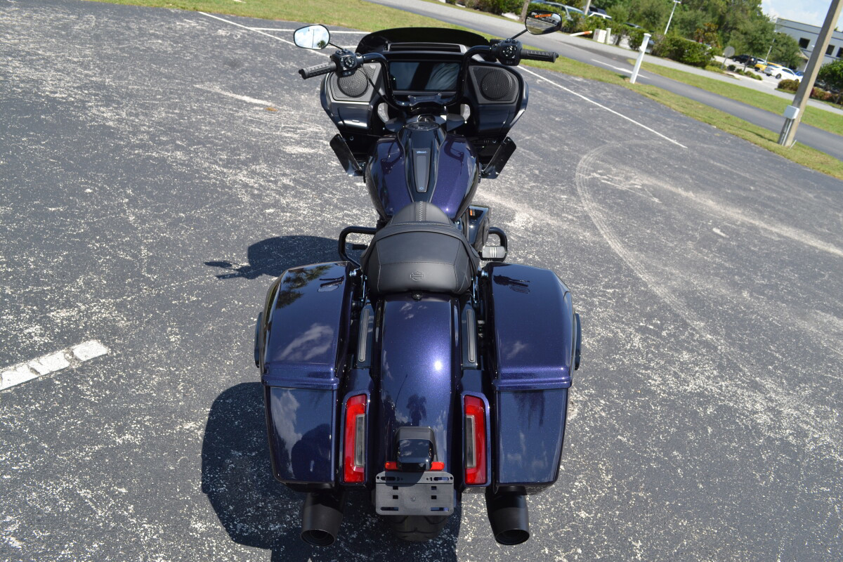 Road Glide®