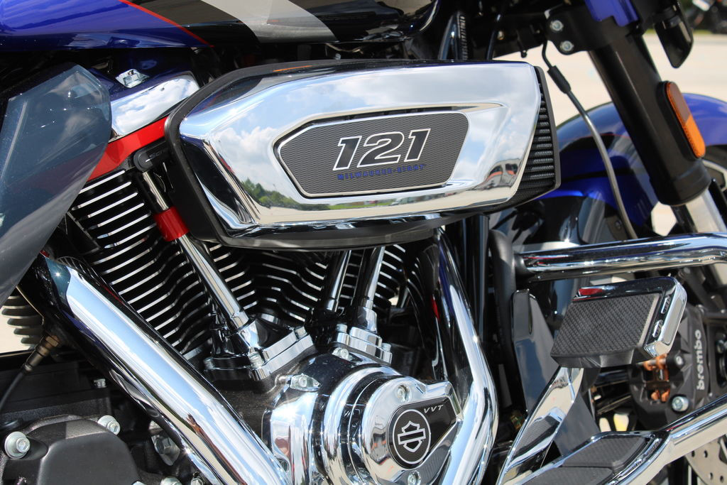 CVO® Street Glide®