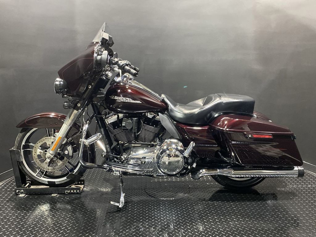 Street Glide® Special