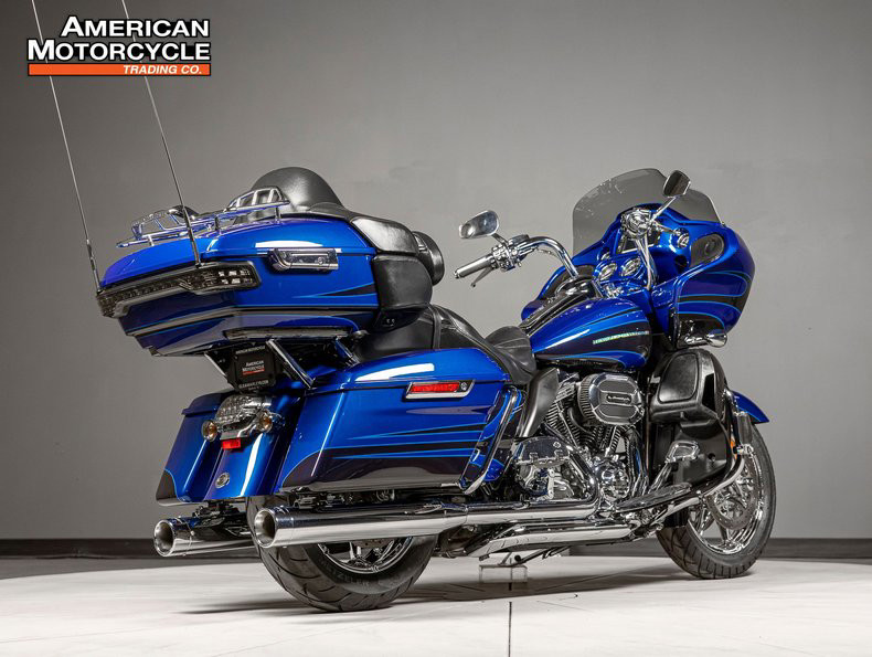 CVO® Road Glide® Ultra
