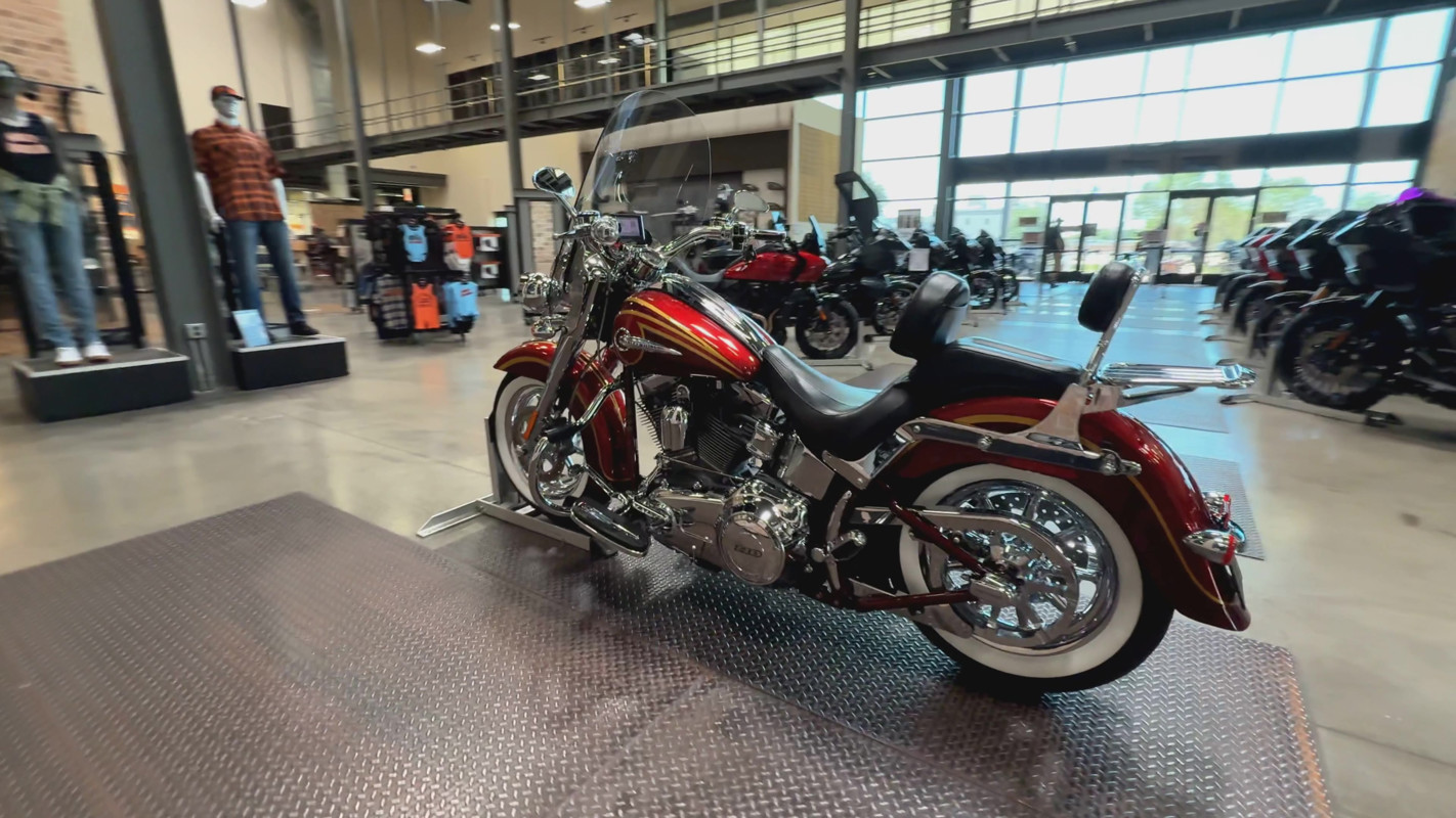 CVO® Softail® Deluxe