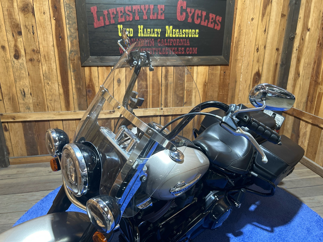 Softail® Heritage Classic 114