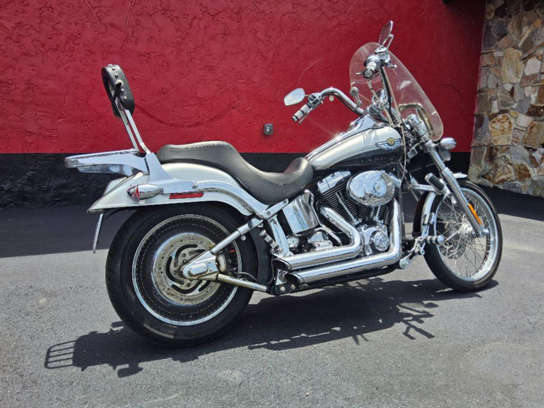 Softail® Deuce®