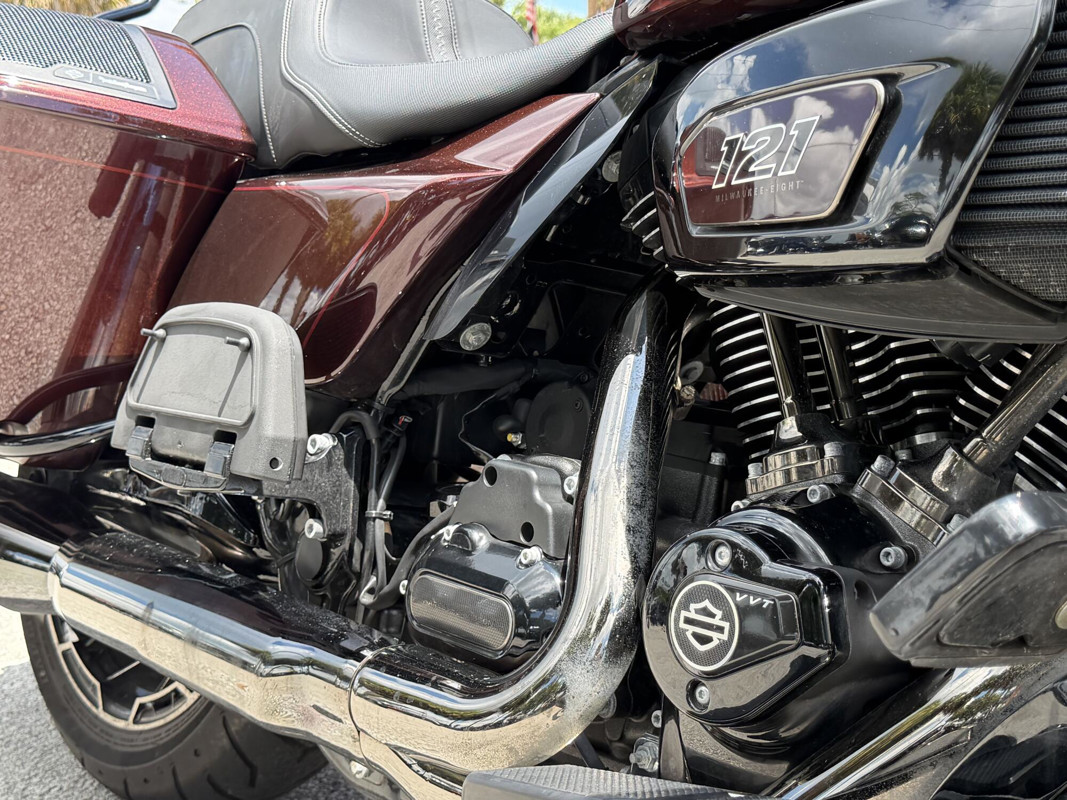 CVO® Street Glide®