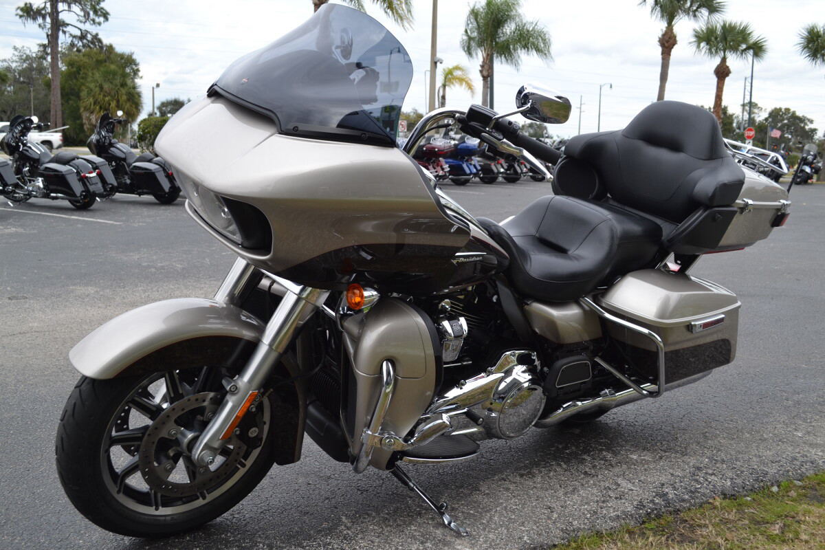 Road Glide® Ultra
