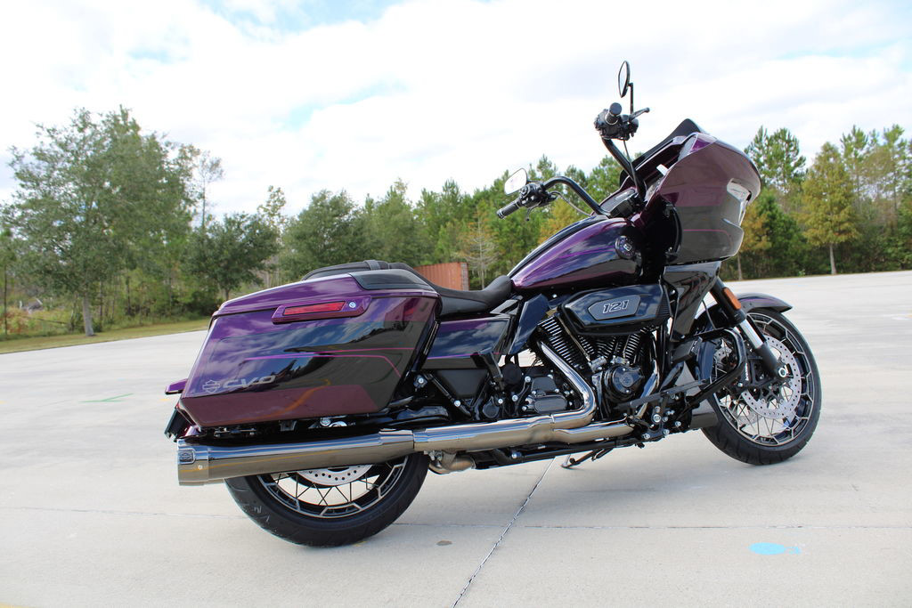 CVO® Road Glide®
