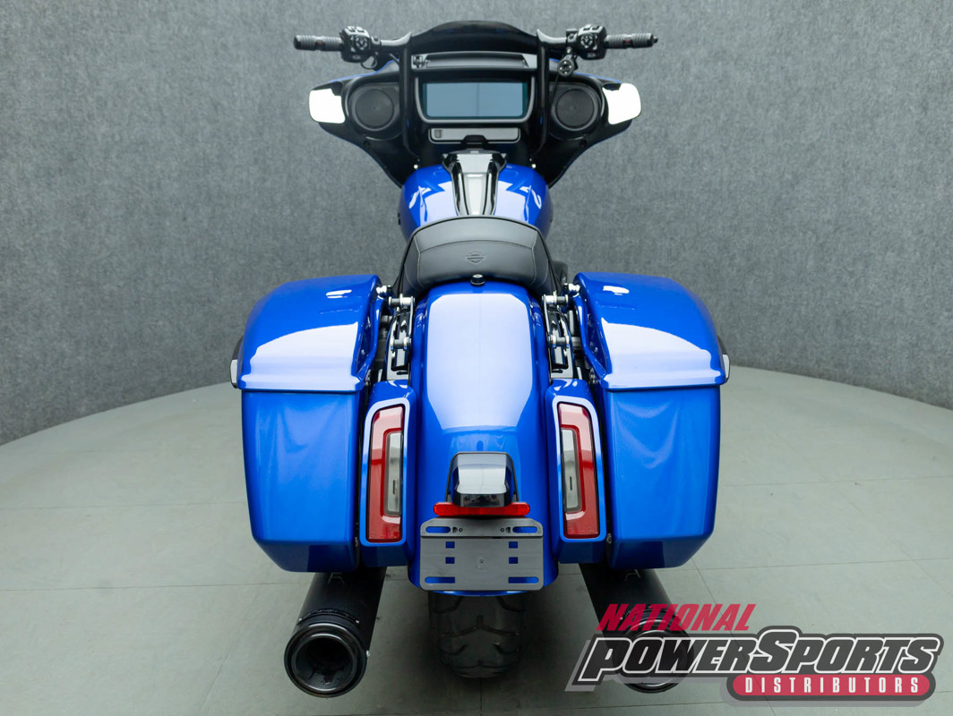 Street Glide®
