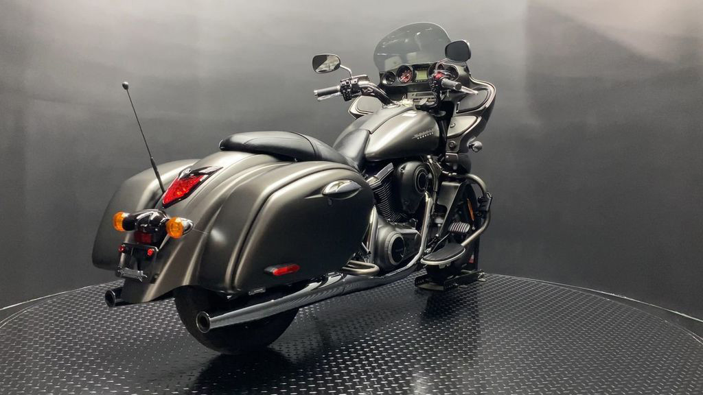 Vulcan 1700 Vaquero ABS