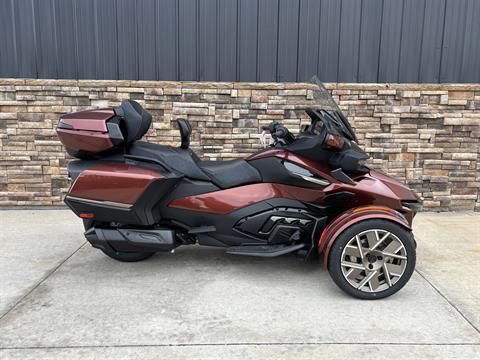 Spyder RT Sea-To-Sky