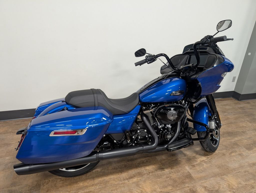 Road Glide®