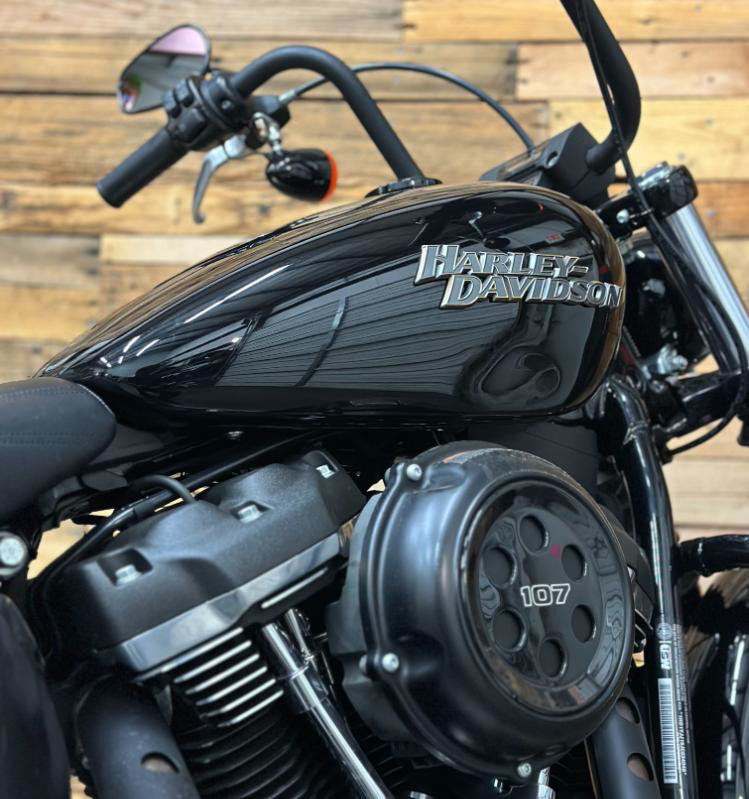 Softail® Street Bob®