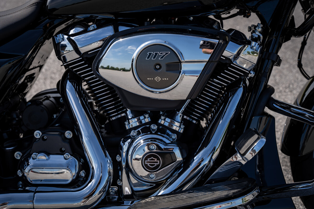 Road Glide®