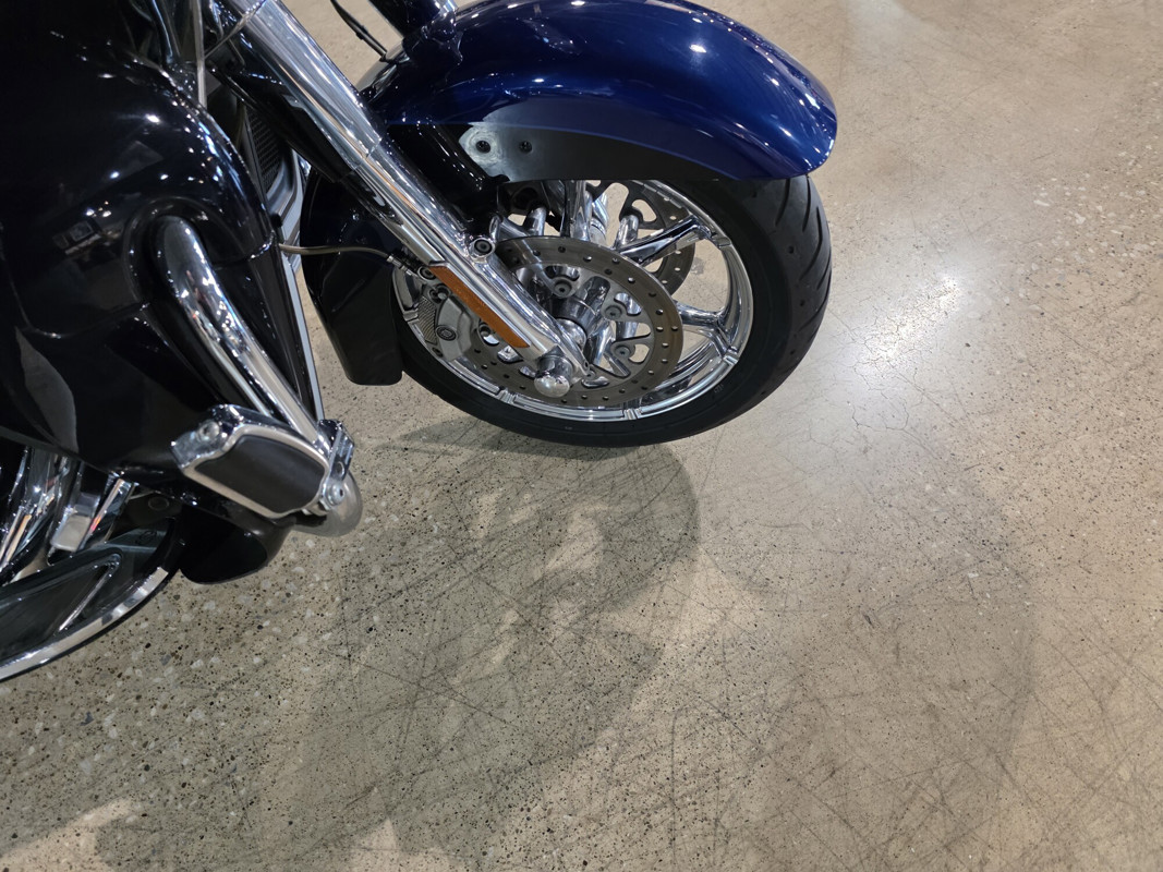 CVO® Road Glide® Ultra