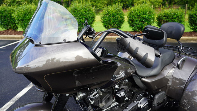 Road Glide® 3