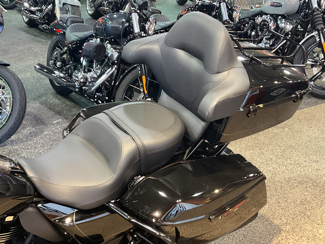 Street Glide® Ultra