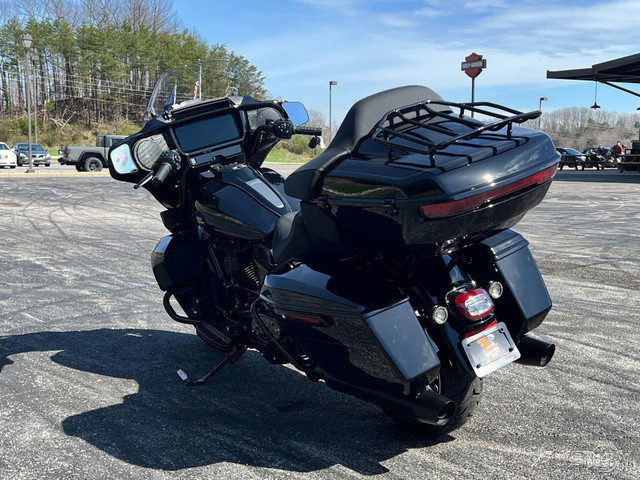 Street Glide® Limited