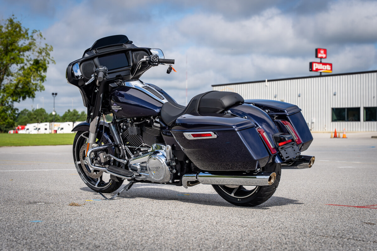 Street Glide®