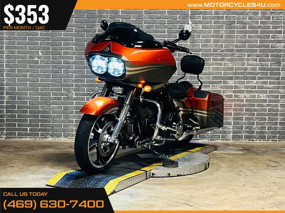 CVO™ Road Glide® Custom 