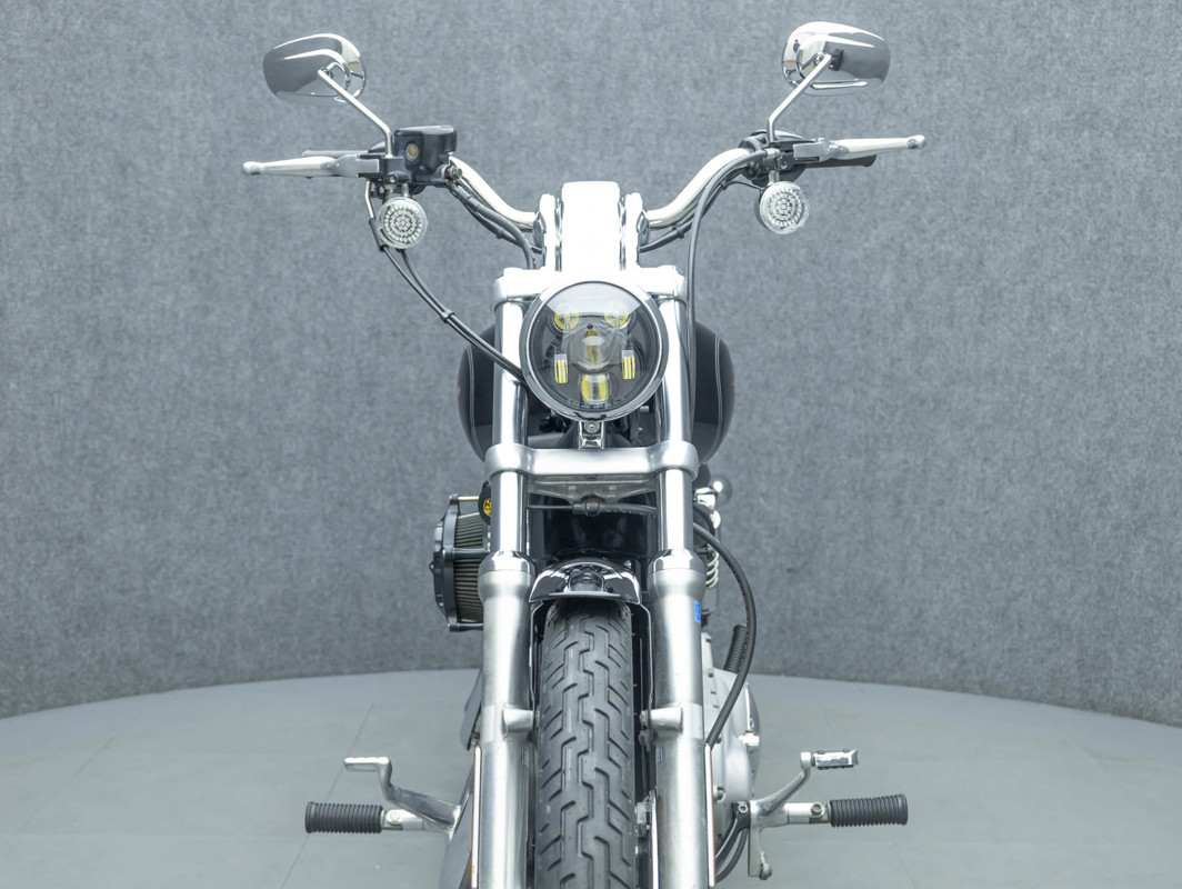 Sportster® 883 Custom