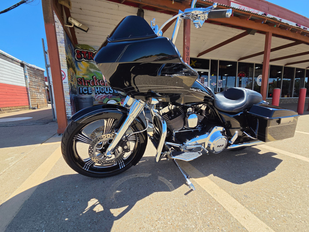 Road Glide® Custom