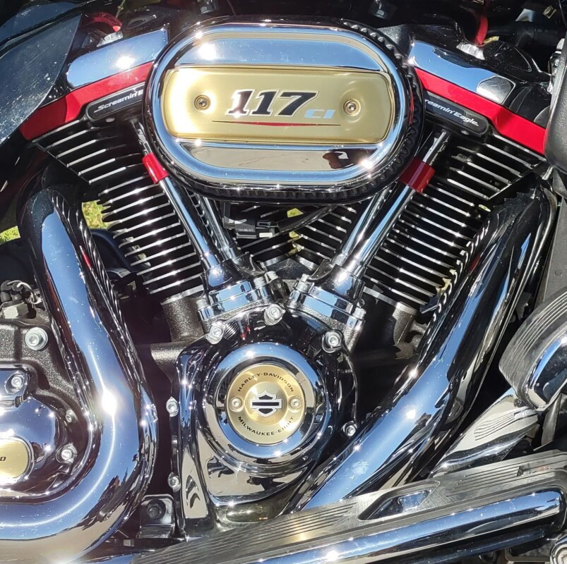 CVO® Road Glide® Limited Anniversary