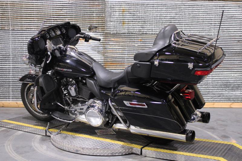 Electra Glide® Ultra Limited® Low