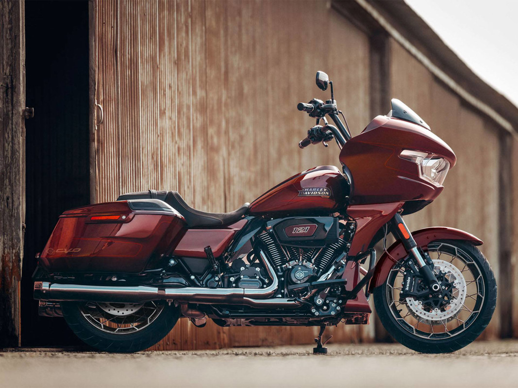 CVO® Road Glide®
