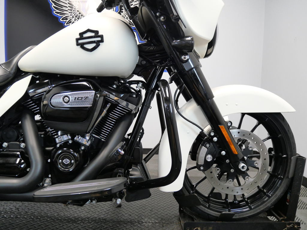 Street Glide® Special