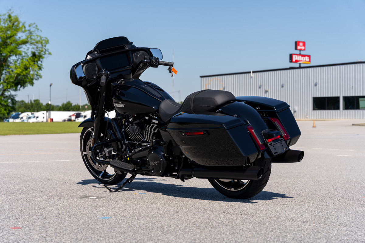 Street Glide®