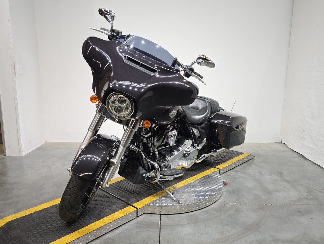 Street Glide® Special