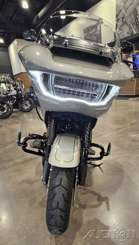 CVO® Road Glide®