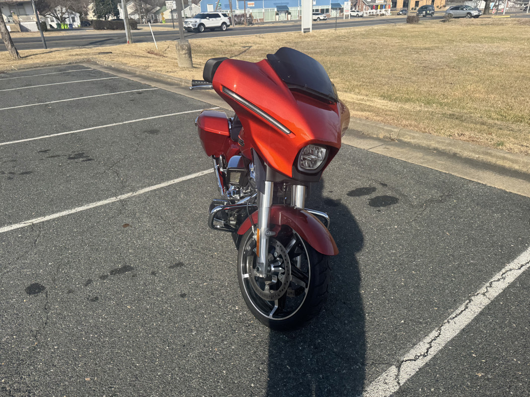 Street Glide®