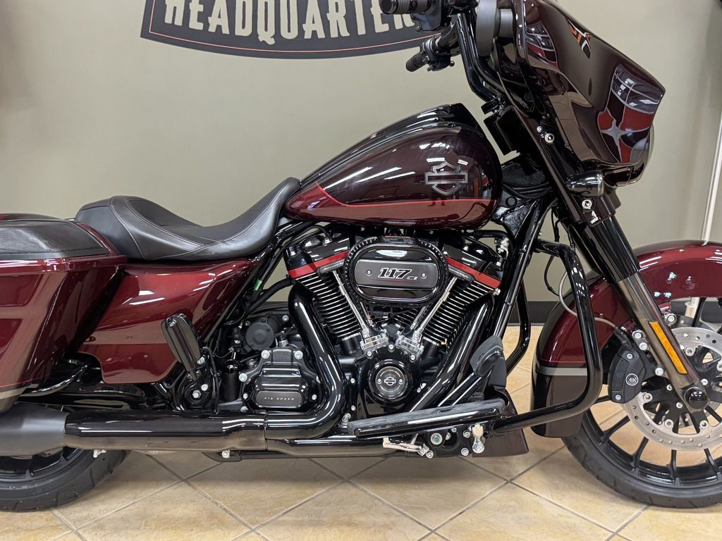 CVO® Street Glide®