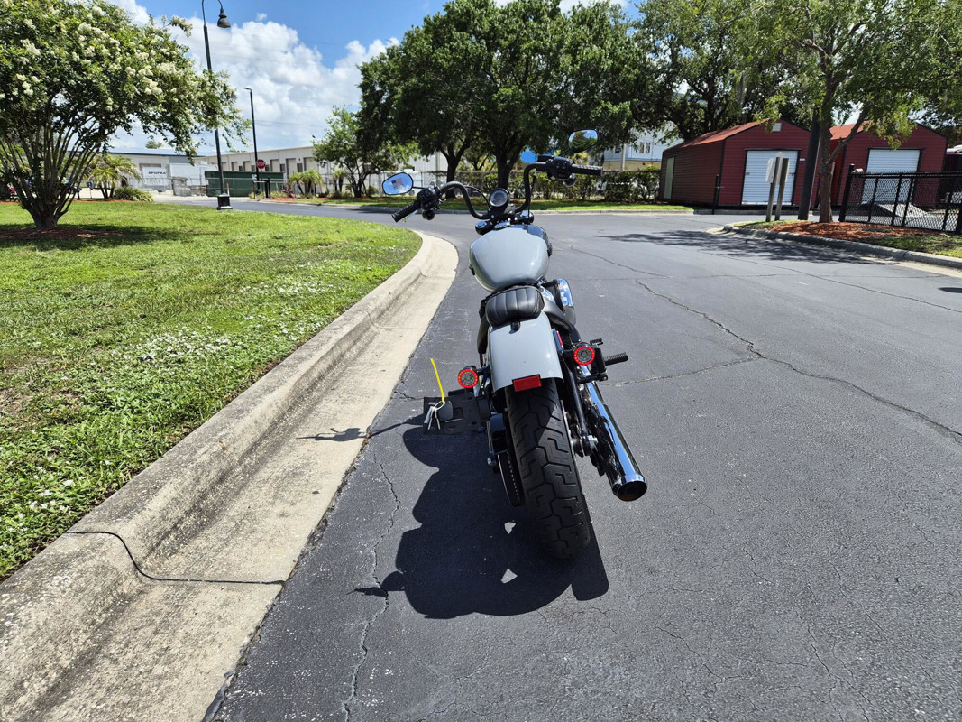 Street Bob®