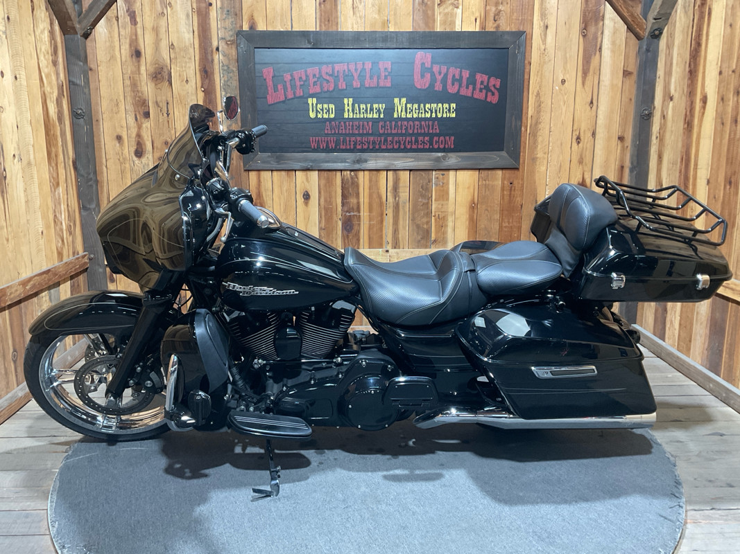 Street Glide® Special