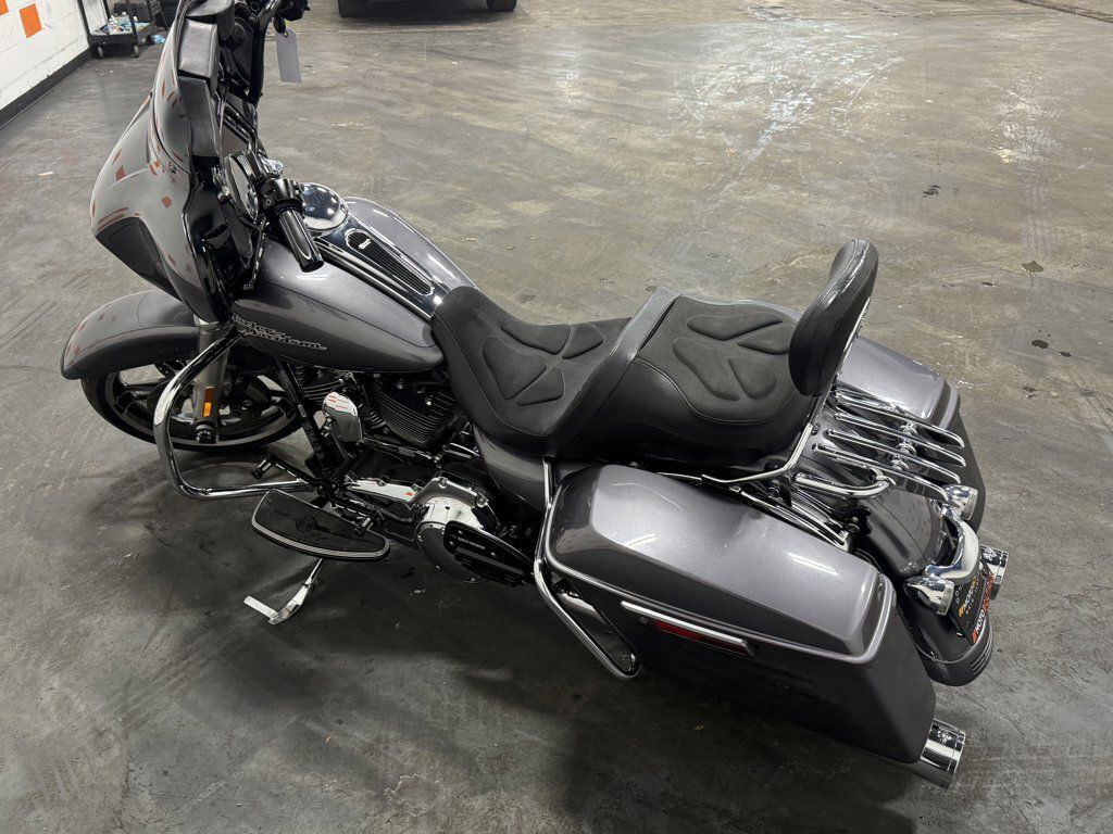Street Glide® Special
