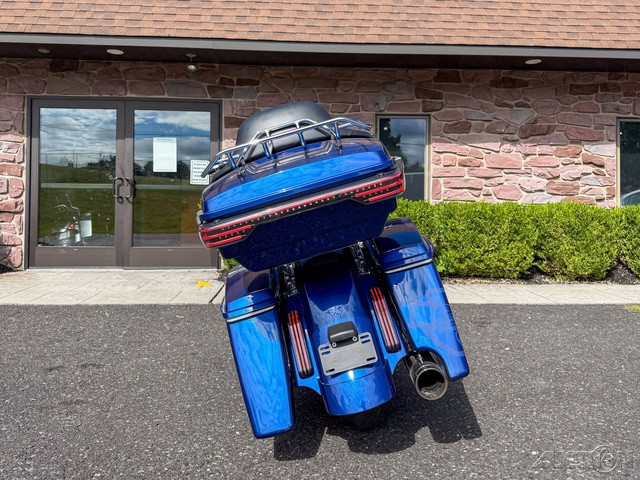 Road Glide® Custom