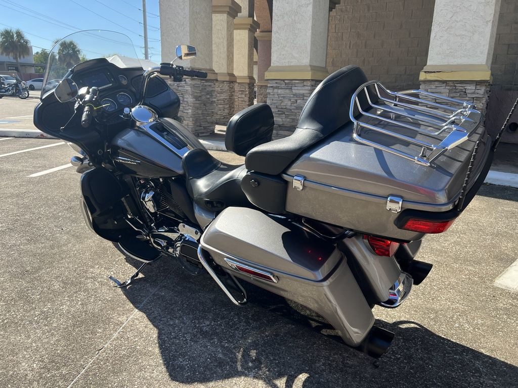 Road Glide® Ultra
