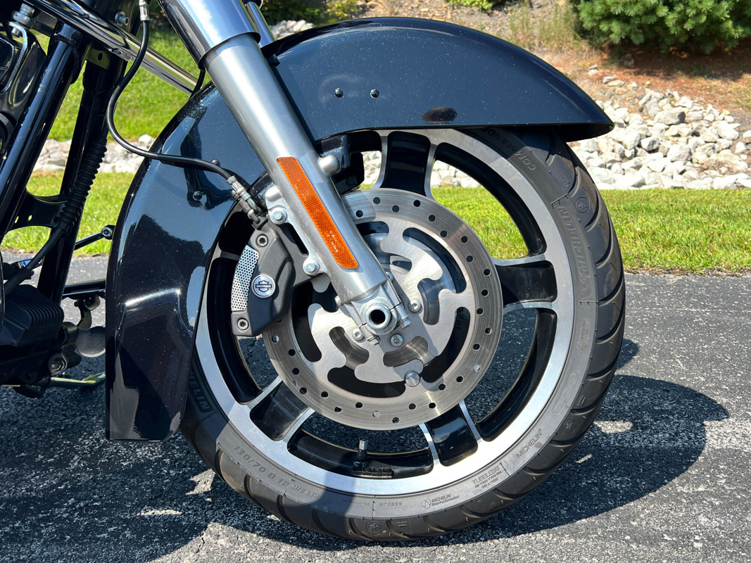 Street Glide®