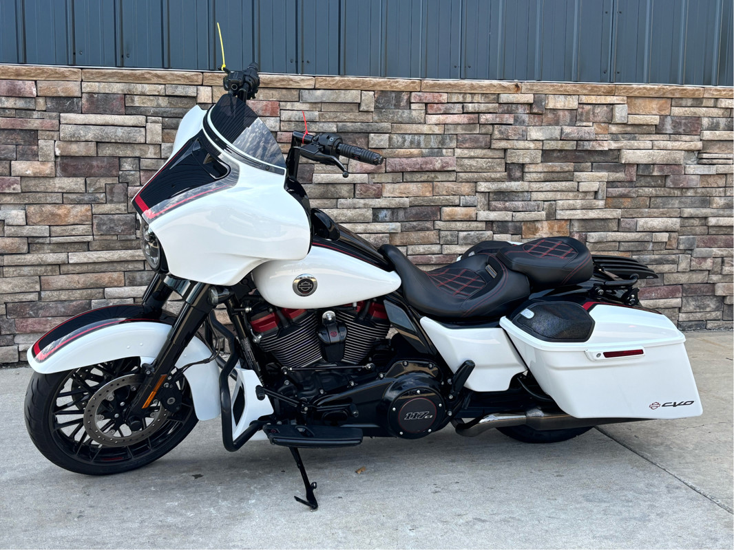 CVO® Street Glide®