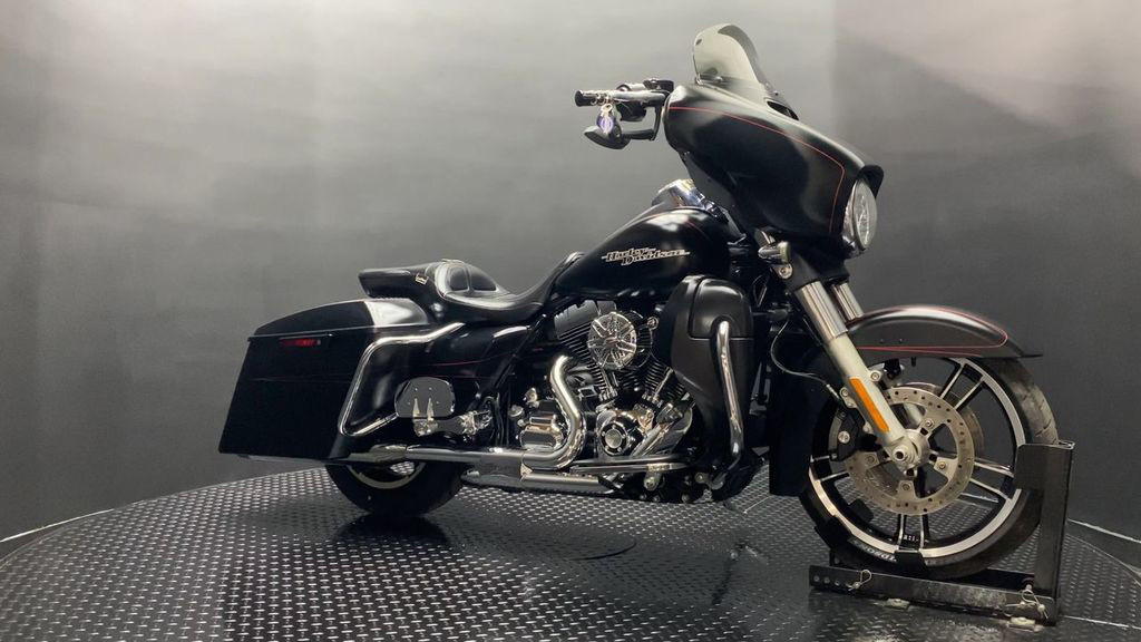 Street Glide® Special