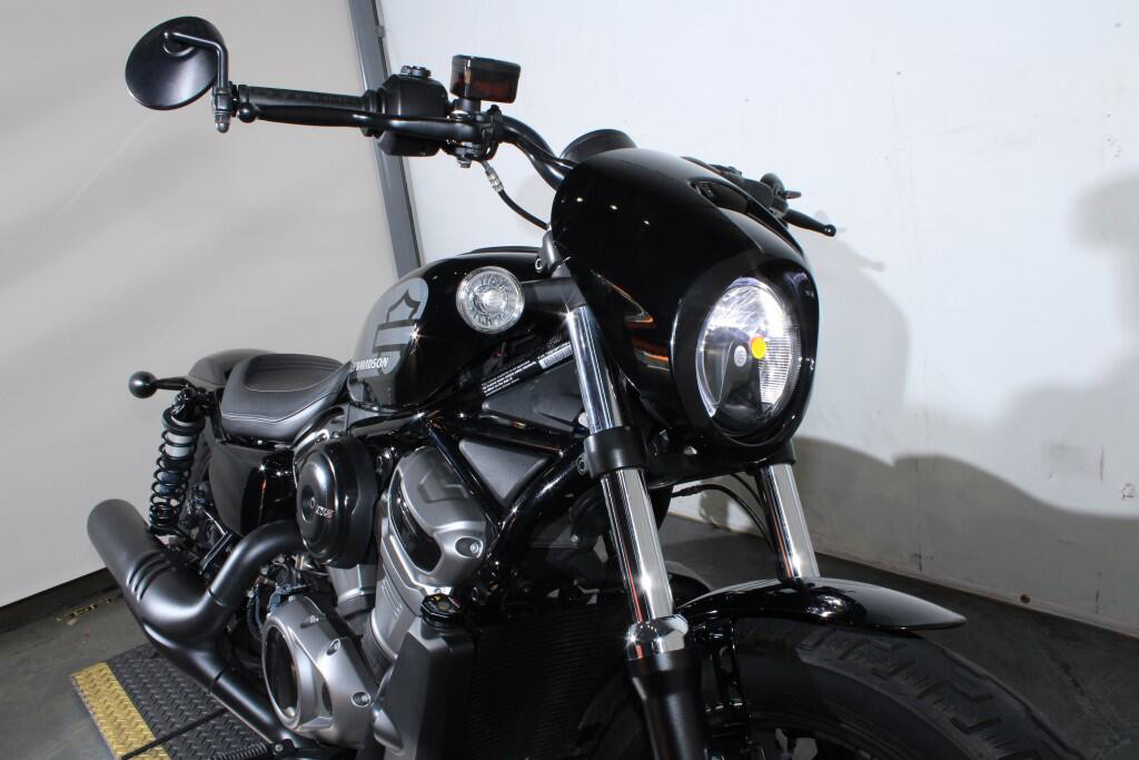 Nightster